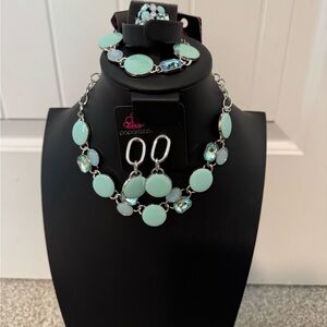 Paparazzi Fashion Fix Set